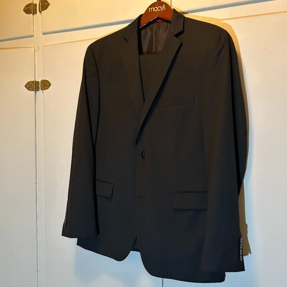Alfani Black Slim Fit Mens 40R Suit - Picture 2 of 13